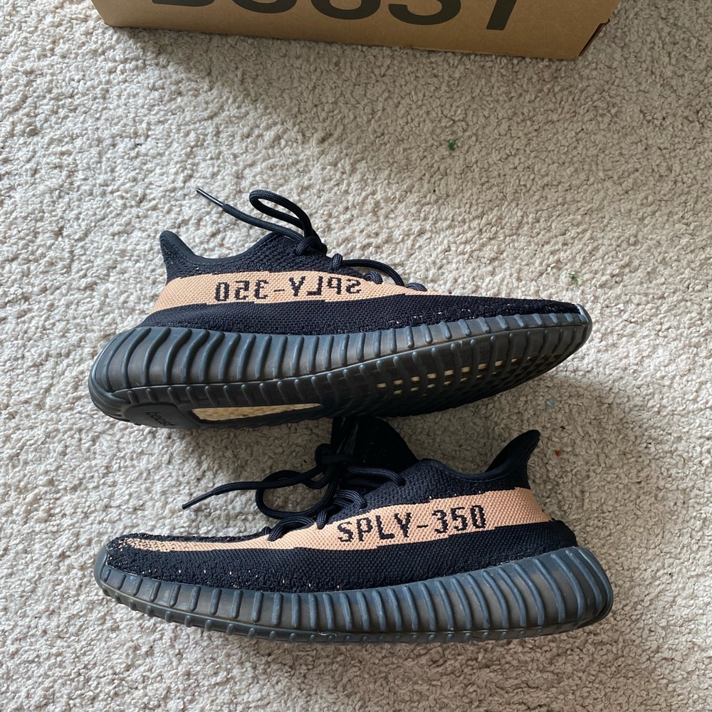 Yeezy Boost 350 V2 - Copper